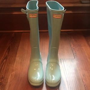 Tall gloss hunter rainboots